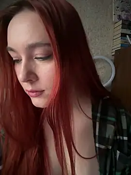 Snapshot of Sweet_lollipop25 chatting on 12/19/25, 07:37 Sweet lollipop25 online show from 12/19/25, 07:37