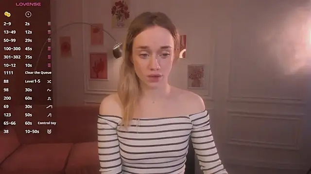 Snapshot of DiscoPotato chatting on 09/27/25, 02:11 DiscoPotato online show from 09/27/25, 02:11