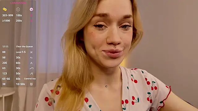 Snapshot of DiscoPotato chatting on 10/06/25, 12:57 DiscoPotato online show from 10/06/25, 12:57