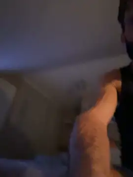 Snapshot of Michel_huge chatting on 09/25/25, 05:05 Michel huge online show from 09/25/25, 05:05