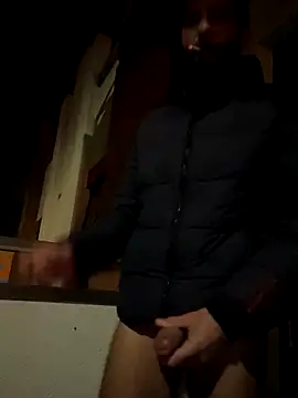 Snapshot of Michel_huge chatting on 11/07/25, 06:02 Michel huge online show from 11/07/25, 06:02