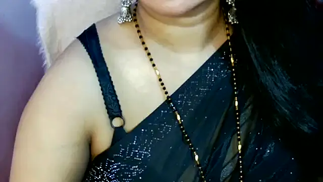 QUEEN SAKHI- online show from 02/26/26, 03:00