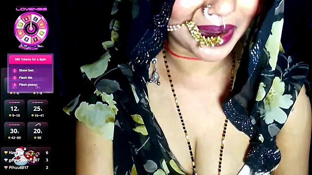 QUEEN SAKHI- online show from 07/08/26, 07:07