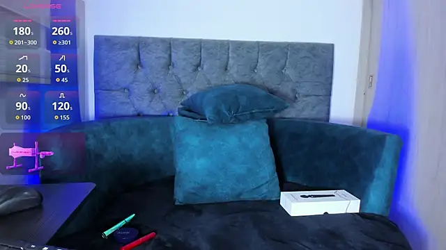 SafiroBlake online show from 09/26/25, 03:43