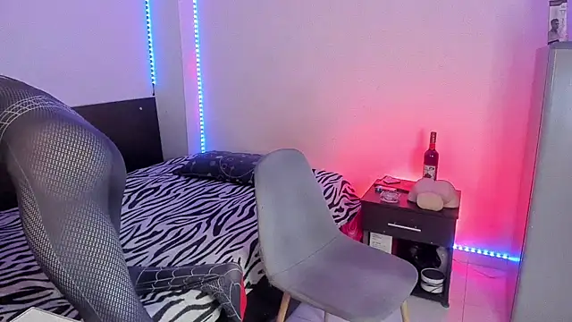 CamCumBoy online show from 09/25/25, 09:46