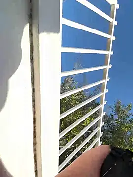 Snapshot of backdoorgalore4you chatting on 12/15/25, 09:02 backdoorgalore4you online show from 12/15/25, 09:02