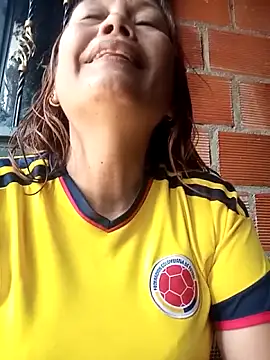 marinita13 online show from 06/14/26, 02:52
