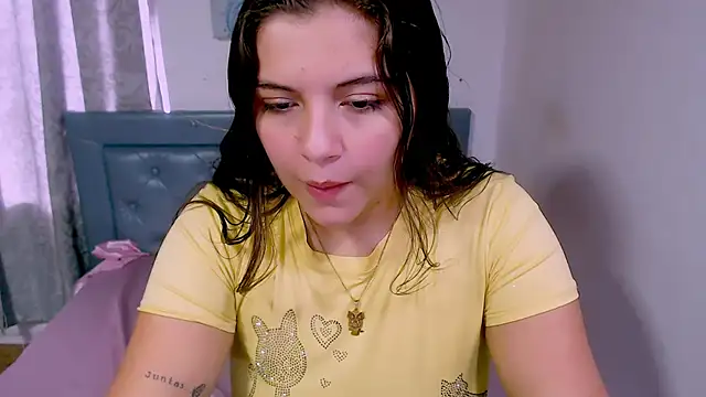 sarah aguilar online show from 10/03/25, 07:00