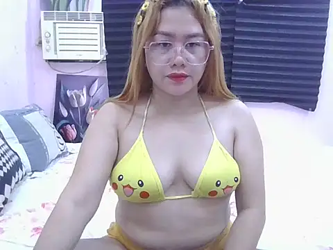 Snapshot of WildPussy4uxx chatting on 01/18/26, 02:32 WildPussy4uxx online show from 01/18/26, 02:32