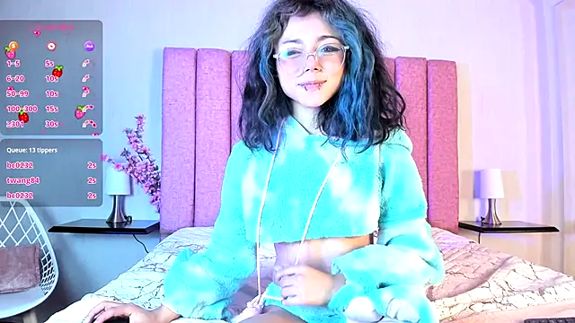 Snapshot of TerumiKitty chatting on 10/19/25, 11:16 TerumiKitty online show from 10/19/25, 11:16