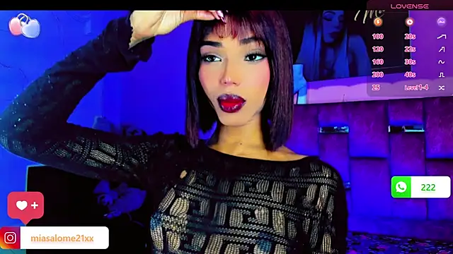 Snapshot of LADY-HOT-SEXY- chatting on 11/14/25, 01:48 LADY-HOT-SEXY- online show from 11/14/25, 01:48