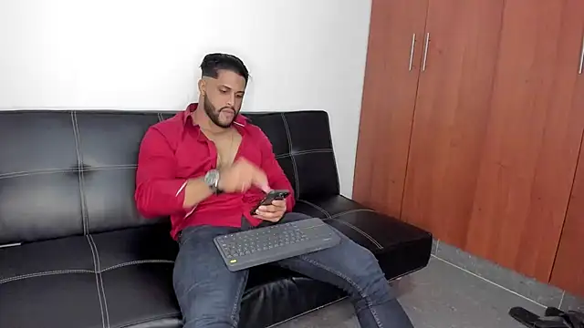 Snapshot of Pier_Simons chatting on 01/15/26, 05:45 Pier Simons online show from 01/15/26, 05:45