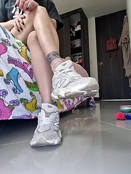 Snapshot of Ammberly__Adam23 chatting on 11/11/25, 05:24 Ammberly Adam23 online show from 11/11/25, 05:24