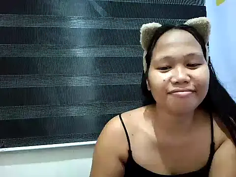 Snapshot of SpankyMyAss69 chatting on 03/11/26, 03:29 SpankyMyAss69 online show from 03/11/26, 03:29
