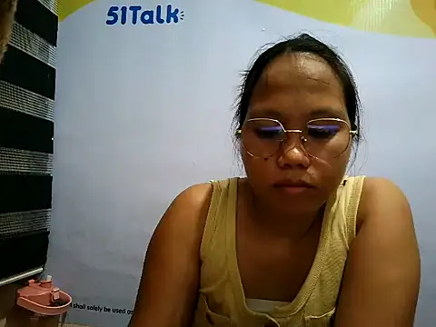 Snapshot of SpankyMyAss69 chatting on 04/10/26, 10:20 SpankyMyAss69 online show from 04/10/26, 10:20
