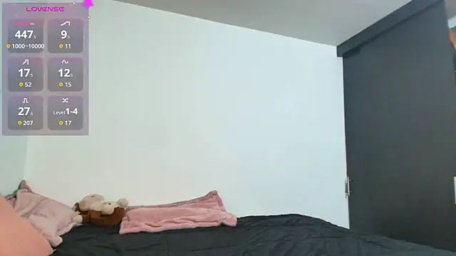 Meelisa Reed online show from 07/14/26, 12:13