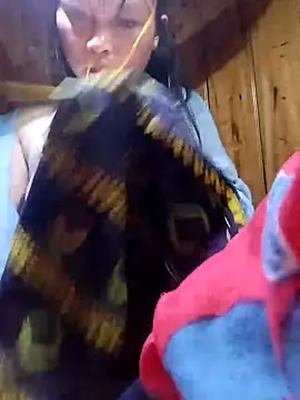 Snapshot of Tiyir597 chatting on 03/03/26, 02:34 Tiyir597 online show from 03/03/26, 02:34