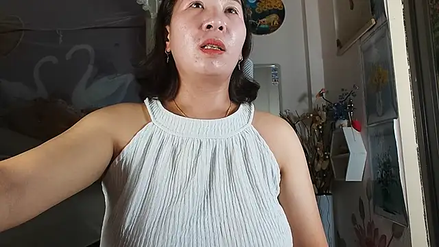 lyly asian online show from 07/21/26, 02:08