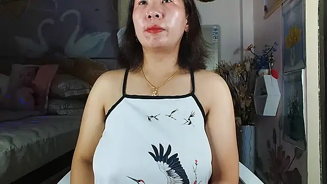 lyly asian online show from 07/25/26, 02:14