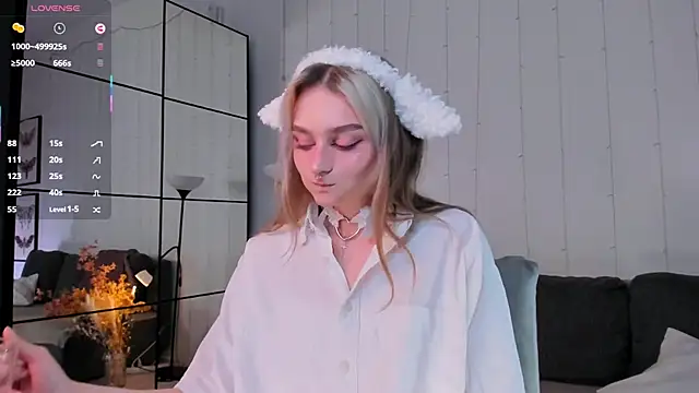 May Bleach online show from 10/03/25, 09:34