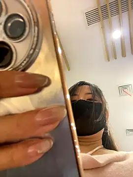 xiao-mo520 online show from 11/07/25, 11:54