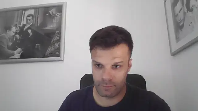 Snapshot of FROCETTO93 chatting on 09/19/25, 12:50 FROCETTO93 online show from 09/19/25, 12:50