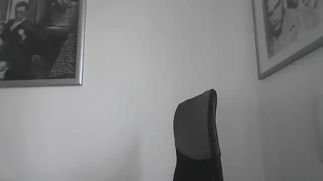 Snapshot of FROCETTO93 chatting on 10/01/25, 02:34 FROCETTO93 online show from 10/01/25, 02:34