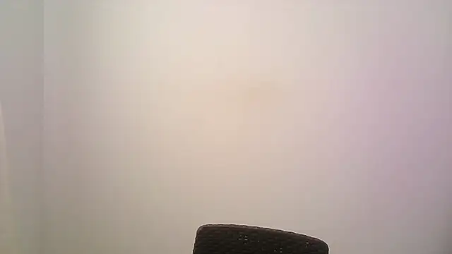 Snapshot of zeus_181 chatting on 11/13/25, 04:39 zeus 181 online show from 11/13/25, 04:39