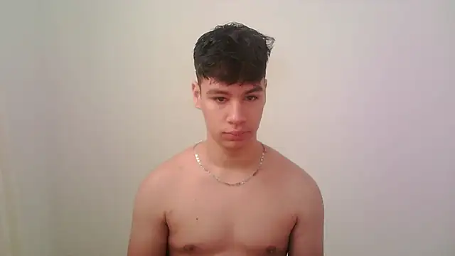 Snapshot of zeus_181 chatting on 11/29/25, 01:14 zeus 181 online show from 11/29/25, 01:14