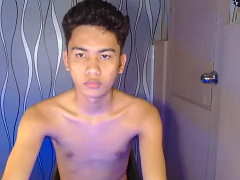 Snapshot of Demure_Asian143 chatting on 09/14/25, 09:41 Demure Asian143 online show from 09/14/25, 09:41