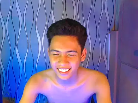 Demure Asian143 online show from 09/14/25, 09:47