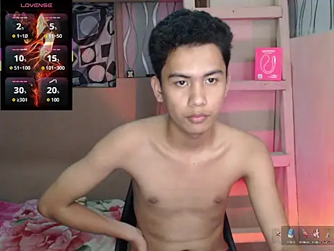 Snapshot of Demure_Asian143 chatting on 11/07/25, 10:26 Demure Asian143 online show from 11/07/25, 10:26