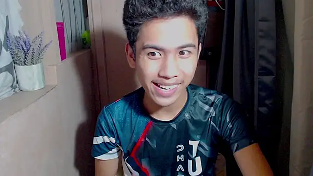 Demure Asian143 online show from 05/03/26, 09:59