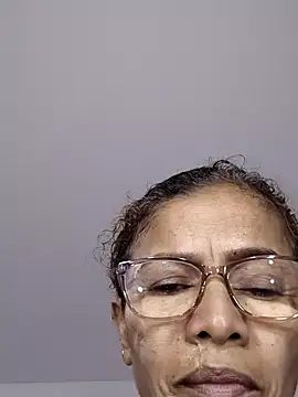 Merybeks online show from 11/16/25, 10:54