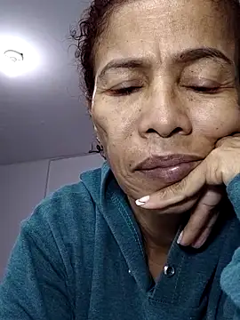 Snapshot of Merybeks chatting on 02/17/26, 10:34 Merybeks online show from 02/17/26, 10:34