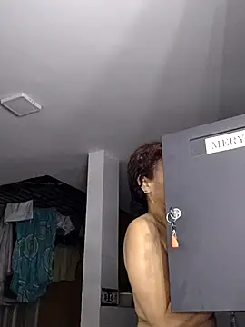 Snapshot of Merybeks chatting on 03/07/26, 11:07 Merybeks online show from 03/07/26, 11:07
