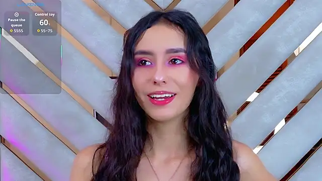 Snapshot of Sarah-Grace chatting on 11/12/25, 02:56 Sarah-Grace online show from 11/12/25, 02:56