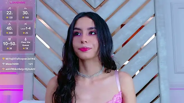 Snapshot of Sarah-Grace chatting on 11/28/25, 02:36 Sarah-Grace online show from 11/28/25, 02:36