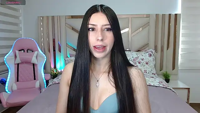 Snapshot of violett_star1 chatting on 03/16/26, 01:15 violett star1 online show from 03/16/26, 01:15