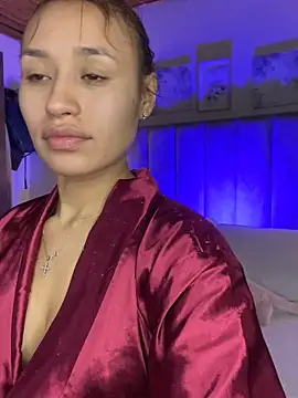 Snapshot of juliana-mancini chatting on 09/30/25, 06:02 juliana-mancini online show from 09/30/25, 06:02