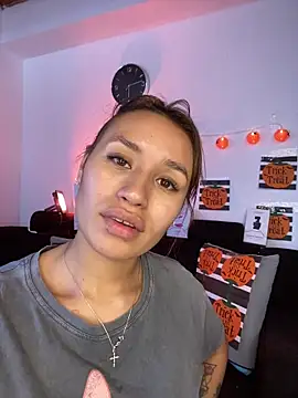 Snapshot of juliana-mancini chatting on 10/27/25, 07:40 juliana-mancini online show from 10/27/25, 07:40