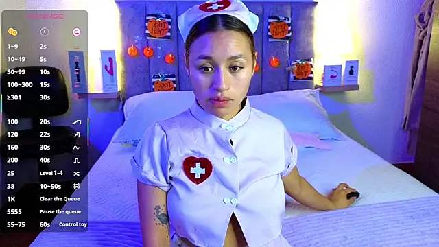 Snapshot of juliana-mancini chatting on 10/30/25, 06:19 juliana-mancini online show from 10/30/25, 06:19