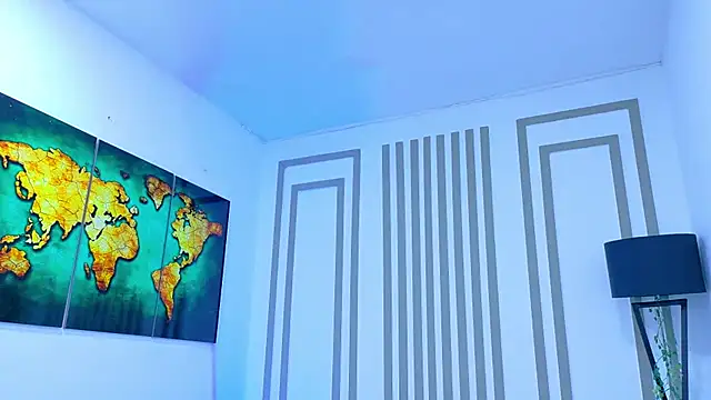 Snapshot of ALANNFERRER chatting on 10/31/25, 10:05 ALANNFERRER online show from 10/31/25, 10:05