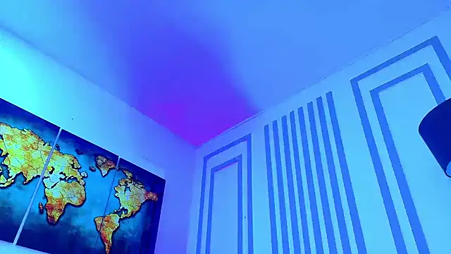 Snapshot of ALANNFERRER chatting on 11/10/25, 10:03 ALANNFERRER online show from 11/10/25, 10:03