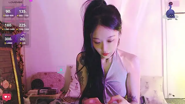 Etherealcat33 online show from 10/22/25, 02:28