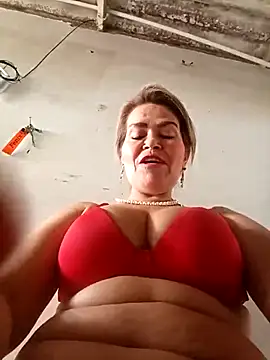 Snapshot of Perverted-Dirty-Mother chatting on 10/06/25, 01:41 Perverted-Dirty-Mother online show from 10/06/25, 01:41