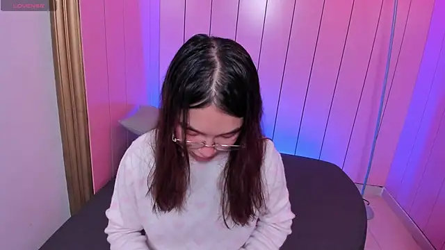 Laurent Scott  online show from 09/28/25, 12:10