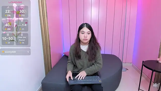 Laurent Scott  online show from 10/06/25, 11:29