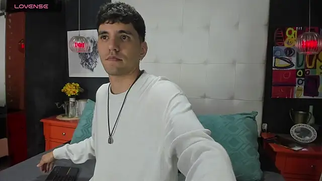 Matteo12  online show from 10/04/25, 04:10