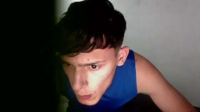 jesus311232 online show from 10/24/25, 06:43